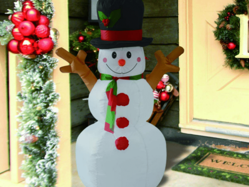 GOOSH Inflatable Snowman